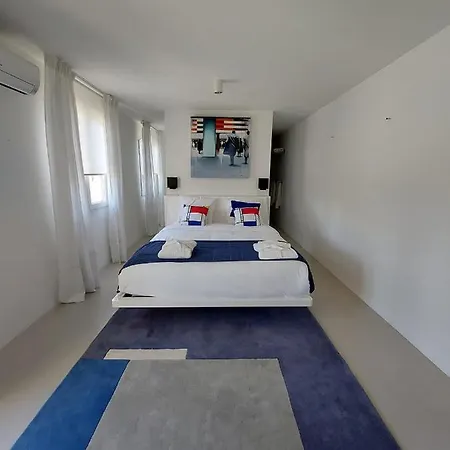 Croissant De Lune Alojamento de Acomodação e Pequeno-almoço 4*