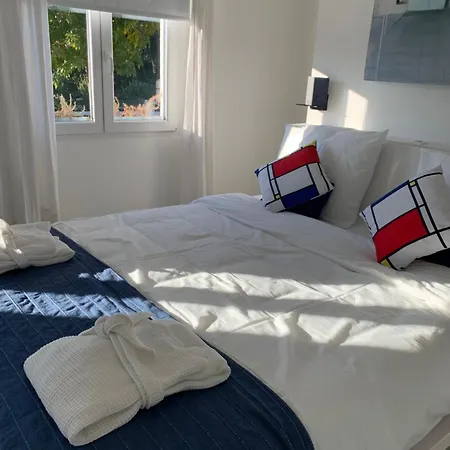 Croissant De Lune Bed & Breakfast