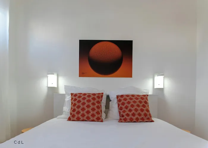 Croissant De Lune 4*